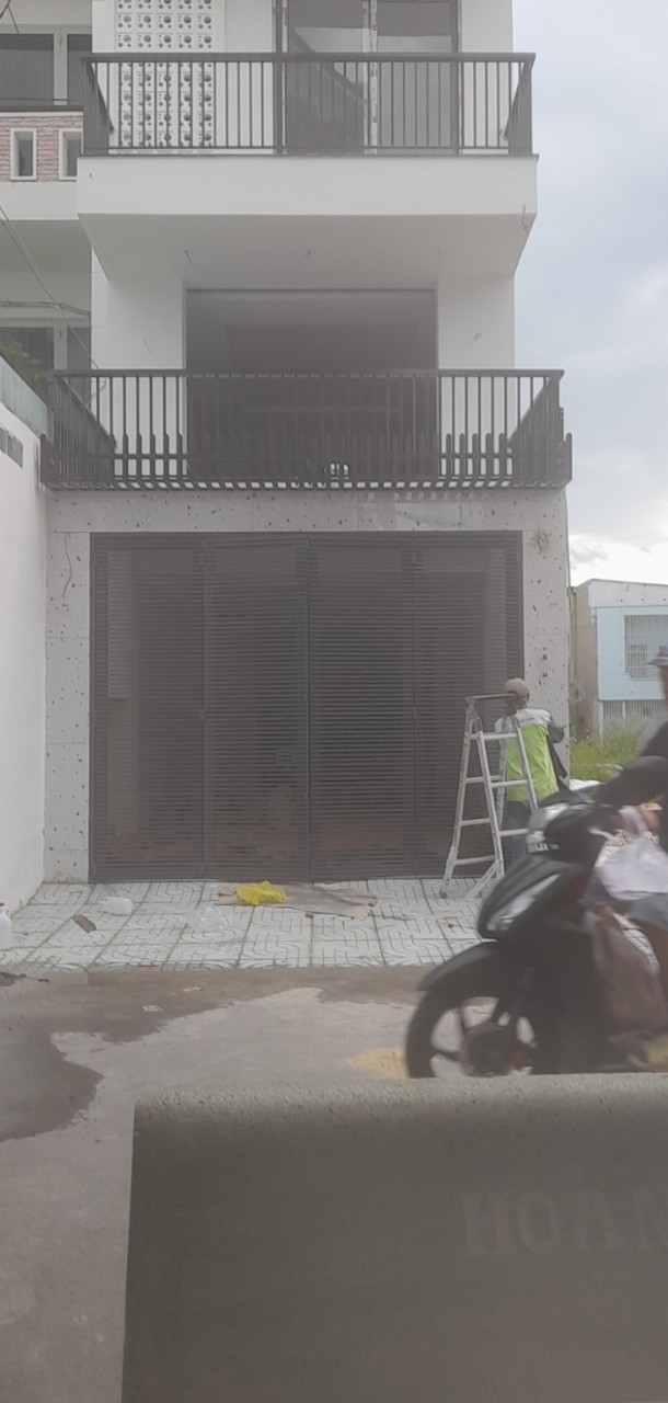 Mẫu 42
