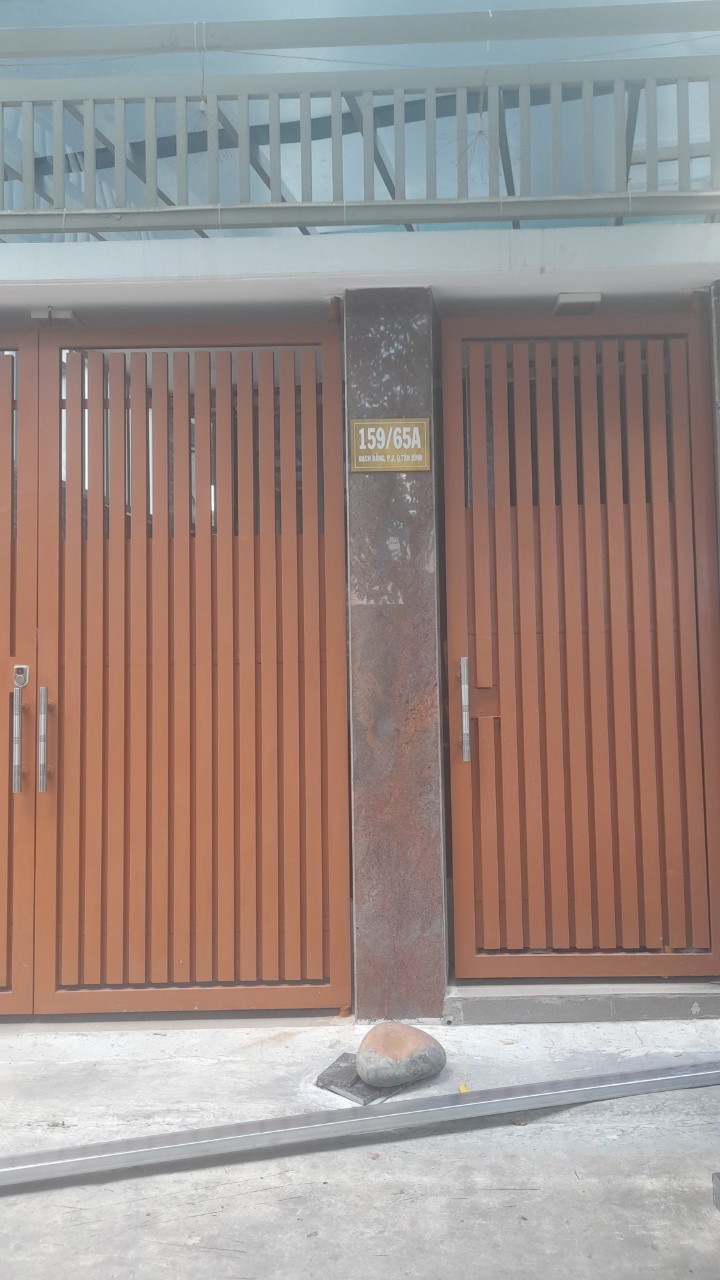 Mẫu 83